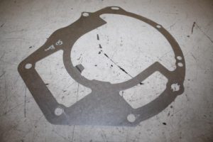 17811777 – 06K103551 – Tussenplaat motor