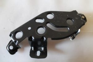 17793151 – 8R1907347A – Steun (diversen)