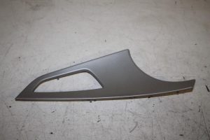 17811024 – 4G8867410KD5 – Sierstrip