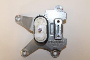 17791383 – 4G0399115R – Gearbox mount
