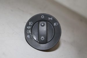 17826164 – 8E0941531C5PR – Licht Schalter