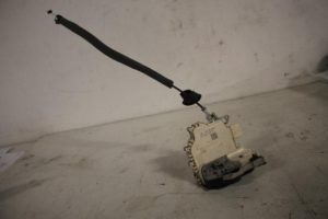 17823711 – 8J1837016C – Türschlossmechanik 4-türig rechts vorne