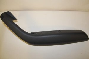 17787937 – 4F0867374A1AD – Armlehne