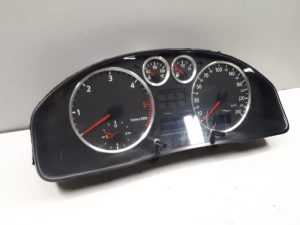 22371729 – 8D0919861A – Instrumentenbrett