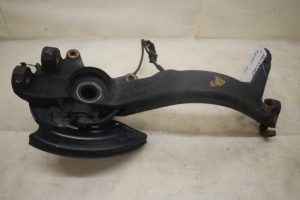 17799326 – 4Z7407257B – Achsschenkel links vorne