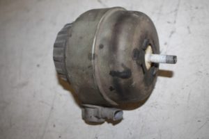 17807612 – 4F0199382BA – Motorsteun