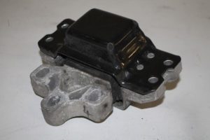 17826641 – 1K0199555Q – Gearbox mount