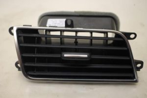 17798880 – 4H1820902CWVF – Luchtrooster Dashboard