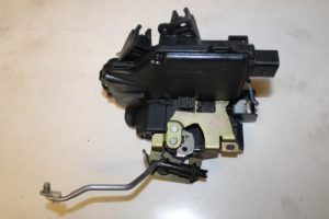 17794129 – 4B0839016B – Türschlossmechanik 4-türig rechts hinten