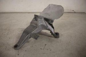 17831335 – 4G0199308AC – Motorsteun