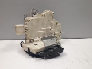 18124092 – 8E2837015AA – Türschlossmechanik 2-türig links