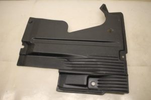 17796481 – 4F0825216F – Beschermplaat bodem