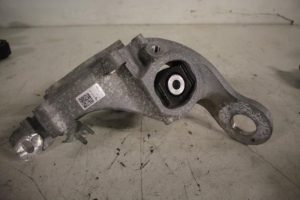 17823755 – 8K0505431AR – Knuckle, rear left