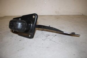 17825355 – 5Q0505223D – Rear wishbone, left
