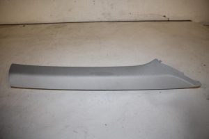 17828032 – 4K8867234E3FW – Stijl rechts-voor