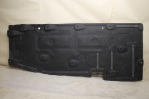 17799216 – 4H0825206C – Beschermplaat bodem