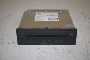 17810184 – 4M0035108 – DVD changer
