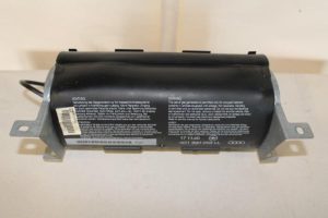 17787894 – 4D1880203LL – Airbag rechts (Dashboard)