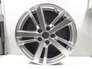 21773984 – 83A601025F – Velg