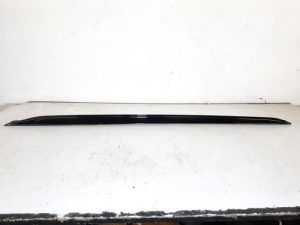 20589921 – 4K8854868AY9B – Seitenschürze rechts