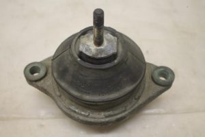 17799271 – 443199382 – Motorsteun