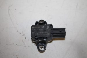 17826235 – 8P0955557 – Airbag Sensor