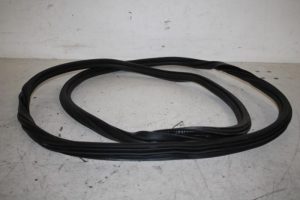 17814947 – 4M0833721C – Portierrubber 4Deurs rechts-achter