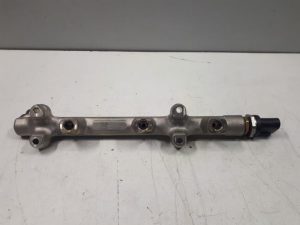 21471103 – 05C133320A – Fuel distributor