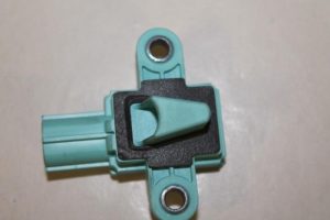 17788252 – 8K0955557C – Airbag Sensor