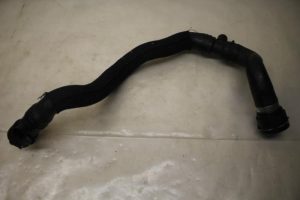 17799053 – 8R0121049B – Radiateurslang