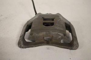 17818127 – 4F0615123 – Bremszange links vorne