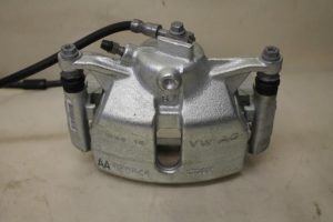 17832977 – 8V0615124 – Front brake calliper, right