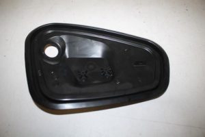 17820583 – 8W0839916 – Door plate 4-doors right rear