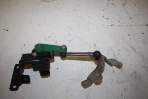 17824148 – 8J0941307A – Xenon hoogteregelaar