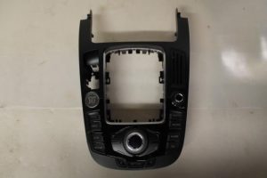 17794269 – 8T0919609CWFX – Regeleinheit Multi Media