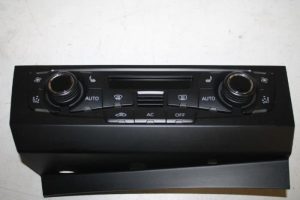 17803628 – 8T2820043AGXZF – Climatronic Paneel