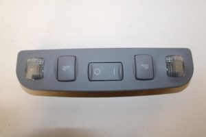 17790301 – 8L49471111EU – Binnenverlichting achter