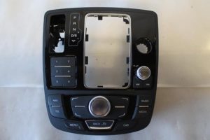 17793228 – 4G1919610 – Regeleinheit Multi Media