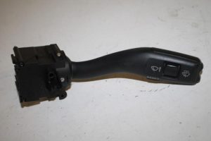 17803288 – 8E0953503B4PK – Ruitenwis Schakelaar