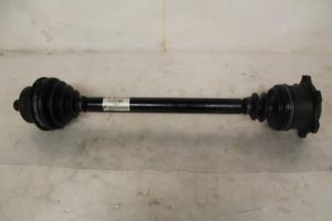 17794715 – 8D0407272BQ, 8D0407272EK, 8D0407272MX – Aandrijfas rechts-voor