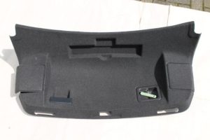 17792769 – 8K5867975ECA9 – Tailgate trim