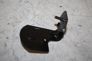 17823330 – 83A035525A – Steun (diversen)