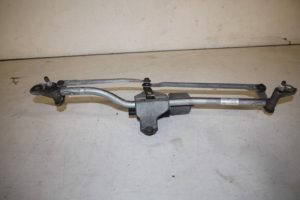 17829003 – 8E1955603D – Wiper motor + mechanism