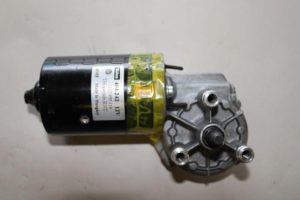 17786546 – 1H0955119 – Ruitenwissermotor voor