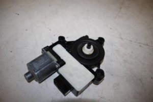 17822495 – 5Q0959812D – Door window motor
