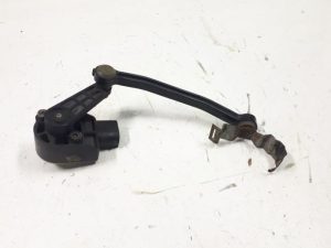 18311537 – 8E0941285H – Xenon hoogteregelaar