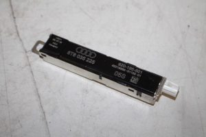 17822095 – 8T8035225 – Antenne Versterker