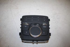 17821926 – 4M0919614B – Regelunit Multi Media