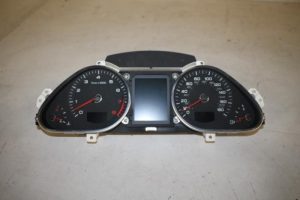 17821033 – 4F0920983C – Instrumentenbrett