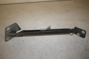 17830369 – 4E0805464E – Stütze (sonstige)